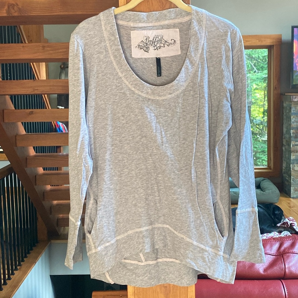 Buffalo Long-Sleeve Shirt with Scoop-neck, size L
